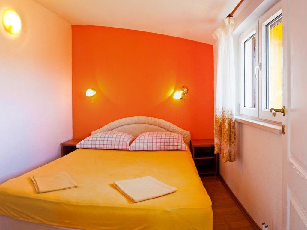 Apartments Villa Annika Слатине Номер фото